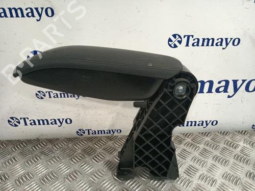 Armrest / Center console PEUGEOT 208 I (CA_, CC_) 1.6 VTi | BP31137213I20