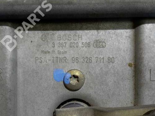 Front wiper motor CITROËN C5 I (DC_) 2.0 16V (DCRFNC, DCRFNF) | BP1353472M29 