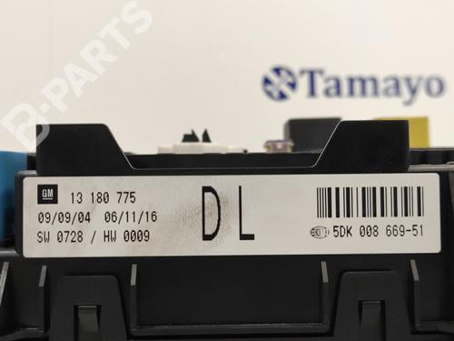 Fuse box OPEL ASTRA H (A04) 1.7 CDTI (L48) | BP10186181E1 