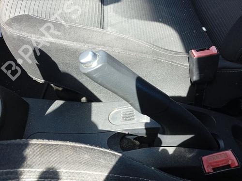 hand-brake-renault-clio-iii-br01-cr01-2005-2006-2007-2008-2009-2010-2011-2012-2013-2014-36527994 main image