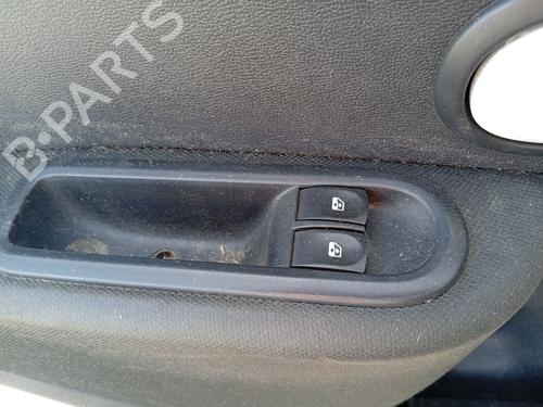Used Left front window switch Left front window switch RENAULT CLIO III (BR0/1, CR0/1) 1.5 dCi (75 hp) 34539502 34539502