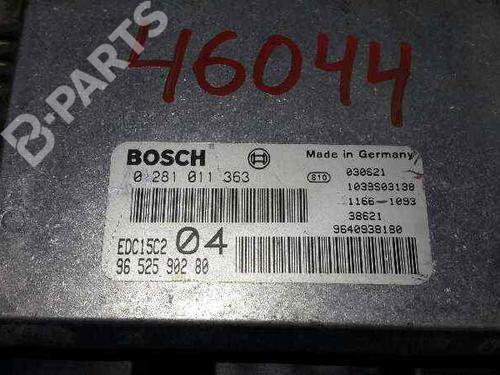 Engine control unit (ECU) PEUGEOT 807 (EB_) 2.2 HDi | BP4721478M57