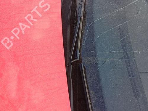 Used Front windshield wiper arm Front windshield wiper arm CITROËN C4 CACTUS 1.2 VTi 82 (82 hp) 34558344 34558344
