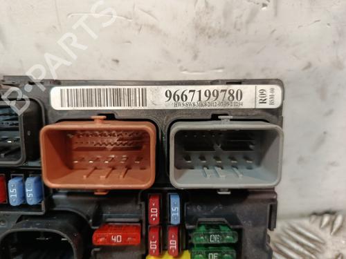 Fuse box CITROËN C3 II (SC_) 1.4 HDi 70 (SC8HZC, SC8HR0, SC8HP4) | BP37606178E1 - Image 3