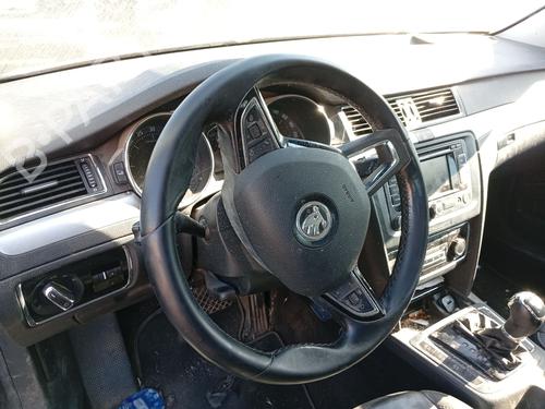 Used Steering wheel Steering wheel 38065804 38065804