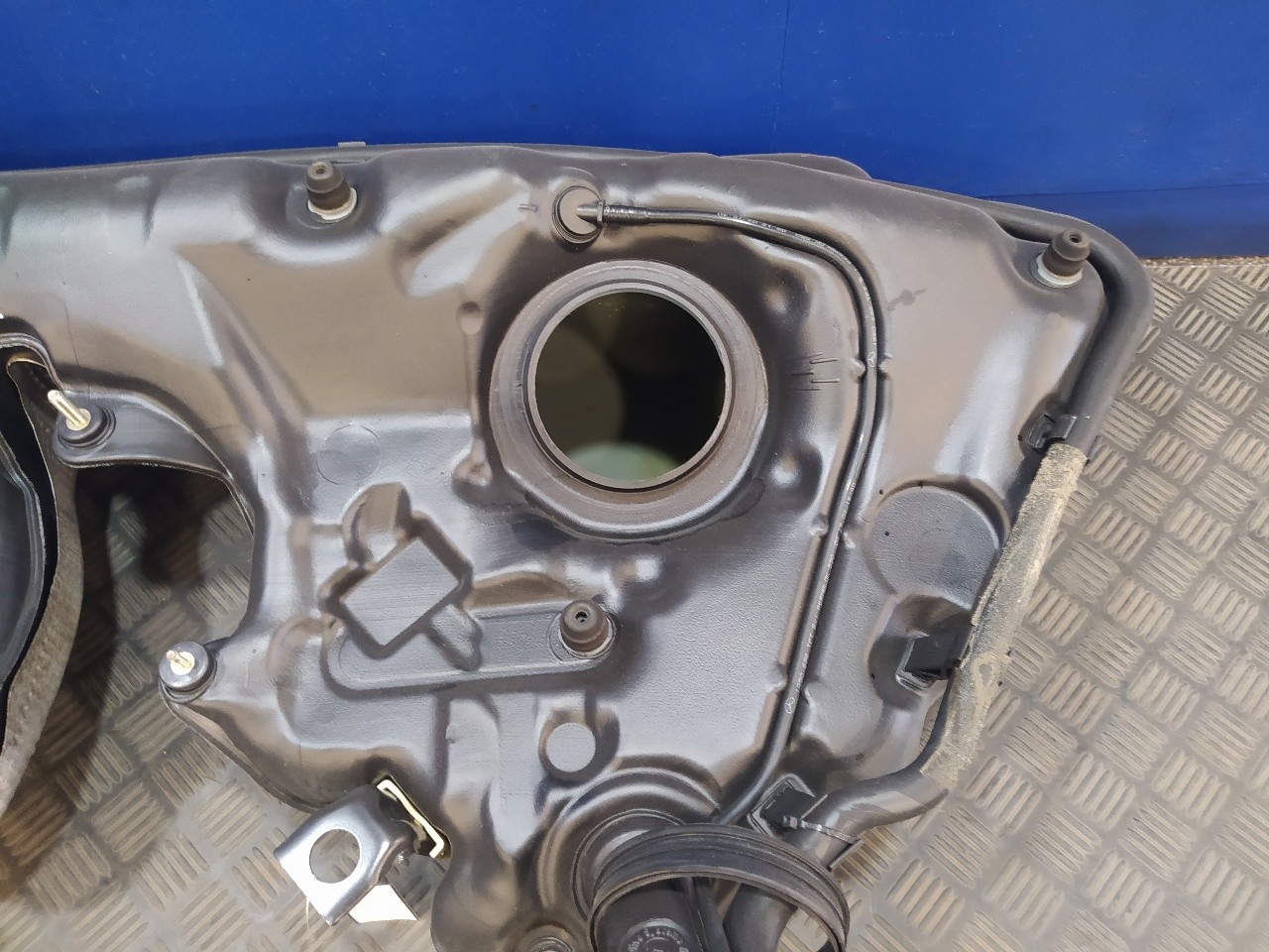 Fuel tank MERCEDESBENZ CCLASS (W203) C 220 CDI (203.006) 10205694 B