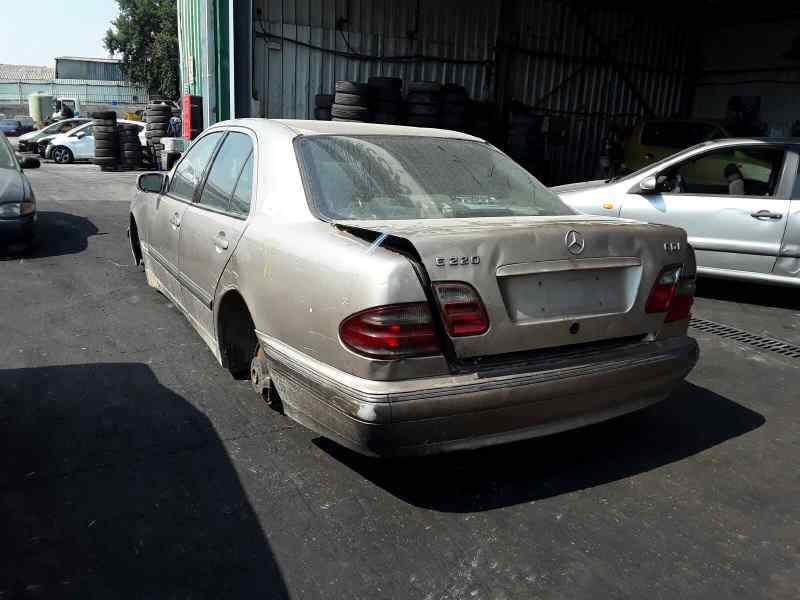 Manual gearbox MERCEDES-BENZ E-CLASS (W210) E 220 CDI (210.006) 880121 |  B-Parts