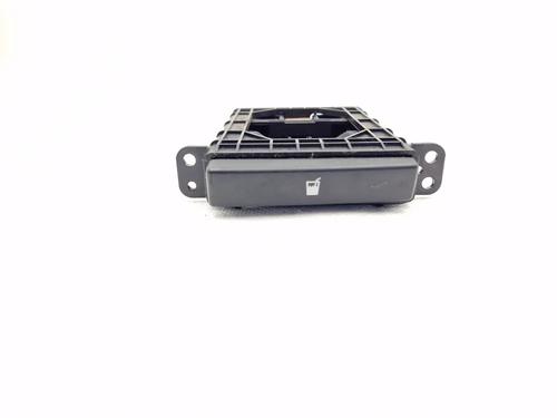 Used Cup/Object holder Cup/Object holder TOYOTA AVENSIS Estate (_T25_) 2.2 D-4D (ADT251_, ADT251R) (150 hp) 30351312 30351312