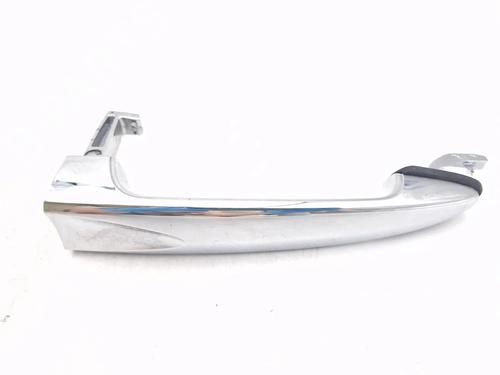 front-right-exterior-door-handle-lancia-ypsilon-843_-2003-2004-2005-2006-2007-2008-2009-2010-2011-30342821 main image