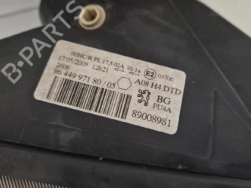 Right headlight PEUGEOT 1007 (KM_) 1.4 HDi | BP31825431C29