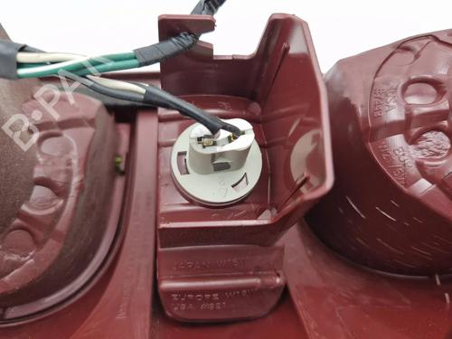 Left taillight TOYOTA RAV 4 II (_A2_) 2.0 D 4WD (CLA20_, CLA21_, CLA20R, CLA21R) | BP30342985C34 