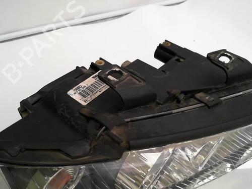 Right headlight AUDI A4 B7 (8EC) 1.6 | BP30340434C29