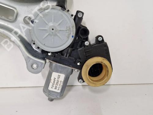Front right window mechanism TOYOTA COROLLA Verso (ZER_, ZZE12_, R1_) 2.2 D-4D (AUR10_, AUR10R) | BP30344565C23 