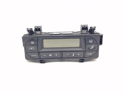 climate-control-peugeot-1007-km_-2005-33688155 main image