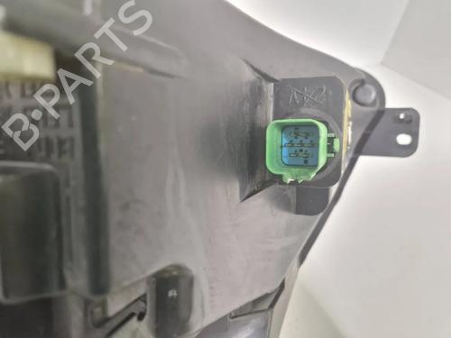 Right headlight FORD FIESTA V (JH_, JD_) 1.25 16V | BP30343742C29 