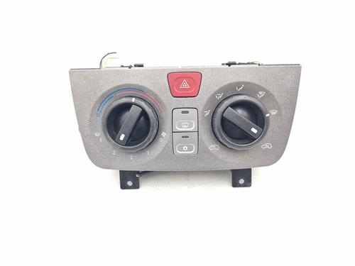 Commande Chauffage LANCIA MUSA (350_) 1.3 D Multijet (350.AXM11, 350.AXM1A, 350.AXI1A) (95 hp) 30351074