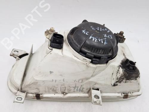Right headlight VW GOLF III (1H1) 1.4 | BP30341855C29 