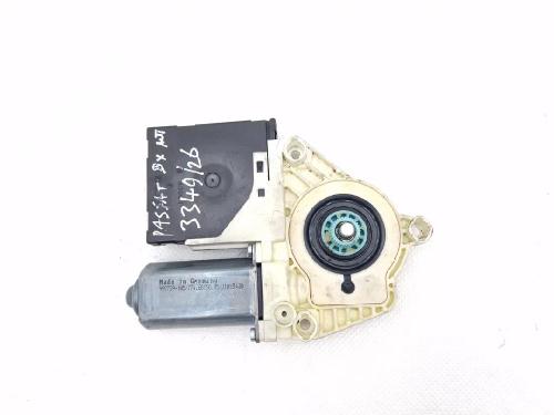Used Right front window motor Right front window motor VW PASSAT B6 (3C2) 2.0 TDI (136 hp) 40528667 40528667