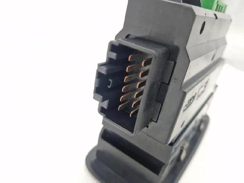Switch VOLVO S60 I (384) D5 | BP38772962I30 - Image 8