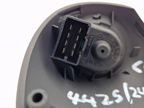 Switch RENAULT CLIO III (BR0/1, CR0/1) 2.0 16V (BR0C, BR0K, CR0C, CR0K) | BP30345857I30