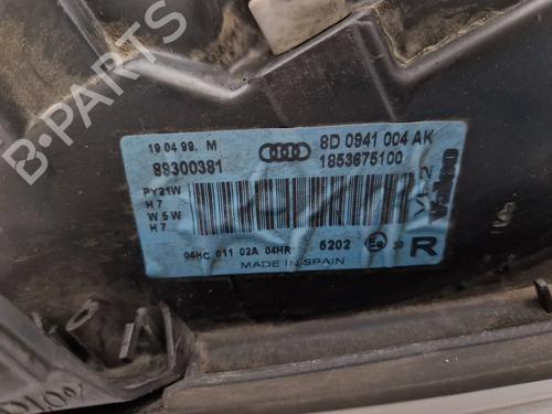 Right headlight AUDI A4 B5 (8D2) 2.8 | BP30342312C29