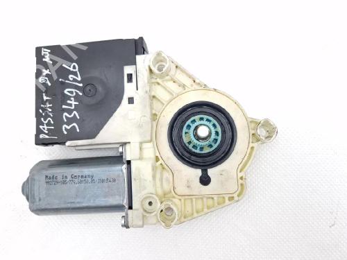 Right front window motor VW PASSAT B6 (3C2) 2.0 TDI | BP40528667E20 - Image 3