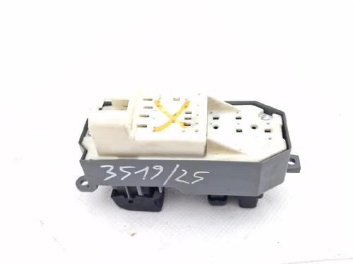 Switch TOYOTA YARIS (_P9_) 1.4 D-4D (NLP90_, NLP90R) | BP34645404I30  - Image 5