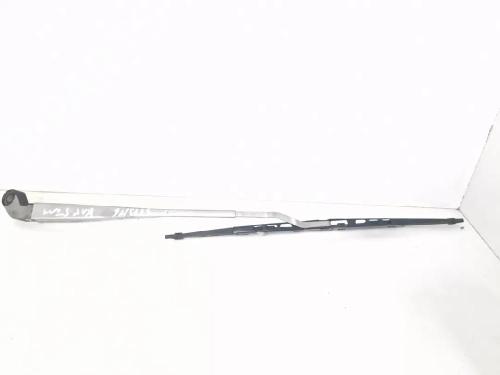 Used Front windshield wiper arm Front windshield wiper arm NISSAN CABSTAR E (TL_, VL_) 105.35, 110.35, 110.45 (TL0) (106 hp) 40597600 40597600