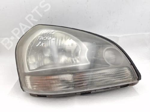 Used Right headlight HYUNDAI TUCSON (JM) 2.0 CRDi (113 hp) 32155722
