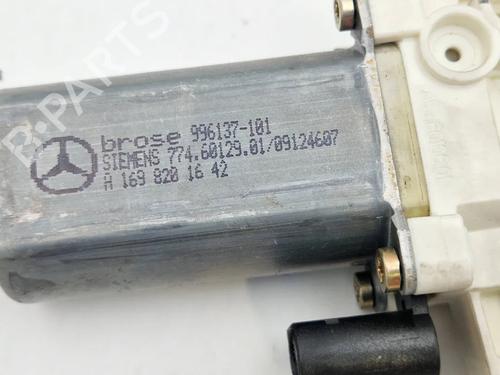 Right front window motor MERCEDES-BENZ A-CLASS (W169) A 170 (169.032, 169.332) | BP30344258E20