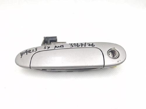 Used Front left exterior door handle Front left exterior door handle 39135979 39135979