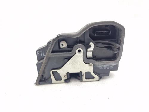Front left lock BMW X3 (E83) 2.0 sd | BP37461963C98 - Image 4