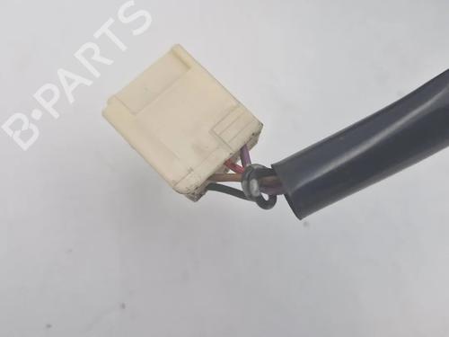 Left mirror TOYOTA RAV 4 II (_A2_) 2.0 D 4WD (CLA20_, CLA21_, CLA20R, CLA21R) | BP30342990C26 