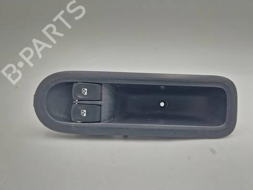 Switch RENAULT TWINGO II (CN0_) 1.5 dCi (CN0E) | BP30343847I30