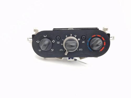 Used Climate control Climate control RENAULT TWINGO II (CN0_) 1.5 dCi (CN0E) (64 hp) 30345987 30345987
