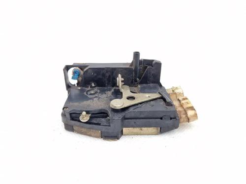 Fechadura frente direita LANCIA KAPPA (838_) 2.4 20V (838AC1AA, 838AC11A) (175 hp) 32978121