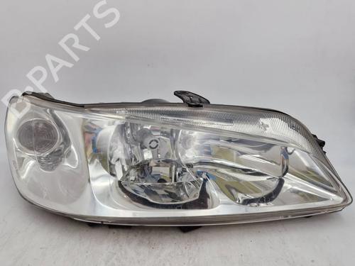 Used Right headlight Right headlight PEUGEOT 306 Break (7E, N3, N5) 1.4 (75 hp) 30342877 30342877