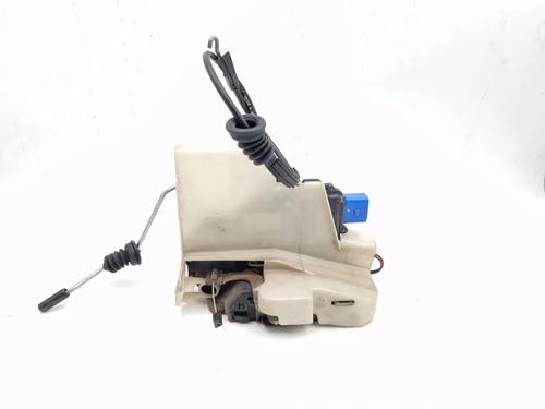 Used Front right lock VW POLO IV (9N_, 9A_) 1.4 TDI (80 hp) 30347013