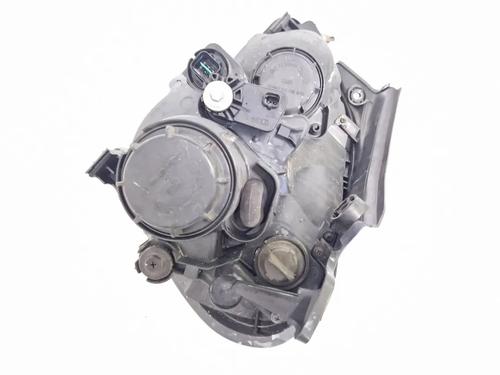 Right headlight KIA CARENS III MPV (UN) 2.0 CRDi 115 | BP30349539C29 