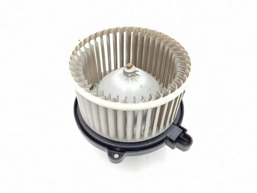 Used Heater blower motor KIA CARNIVAL I (UP, FL) 2.5 V6 (165 hp) 30346554