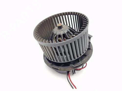 Used Heater blower motor RENAULT TWINGO II (CN0_) 1.5 dCi (CN0E) (64 hp) 30345875
