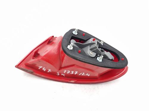 Left taillight ALFA ROMEO 147 (937_) 1.6 16V T.SPARK (937.AXA1A, 937.AXB1A, 937.BXB1A) | BP30342223C34