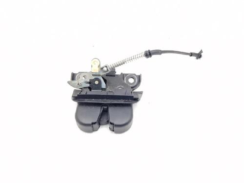 Used Tailgate lock Tailgate lock AUDI A4 B7 (8EC) 1.9 TDI (116 hp) 32517306 32517306