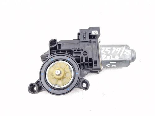 Used Left front window motor VW POLO IV (9N_, 9A_) 1.4 TDI (80 hp) 32385301