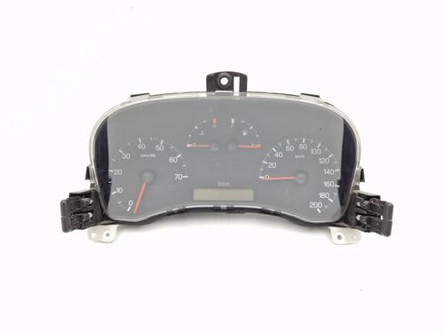 Used Instrument cluster FIAT PUNTO (188_) 1.2 16V 80 (188.233, .235, .253, .255, .333, .353, .639,... (80 hp) 30347380