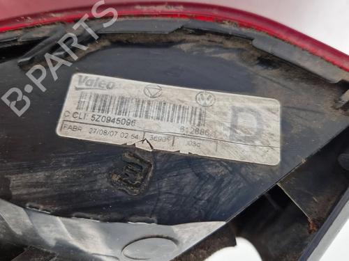 Right taillight VW FOX Hatchback (5Z1, 5Z3, 5Z4) 1.2 | BP30345356C35 