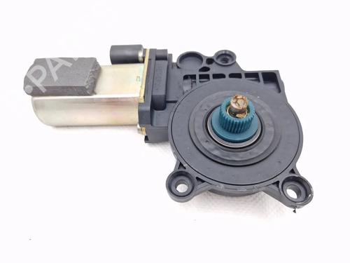Left front window motor LANCIA YPSILON (843_) 1.2 (843.AXA1A) | BP30347070E21