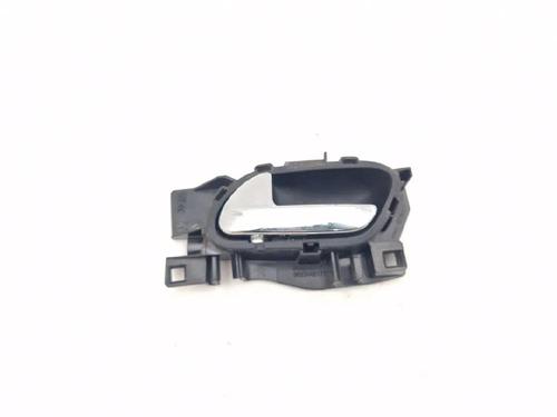 Used Front left interior door handle Front left interior door handle 39135968 39135968
