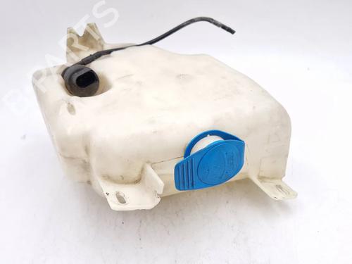 Używane Zbiornik płynu spryskiwaczy VW GOLF IV Cabriolet (1E7) 1.6 (100 hp) 30344777
