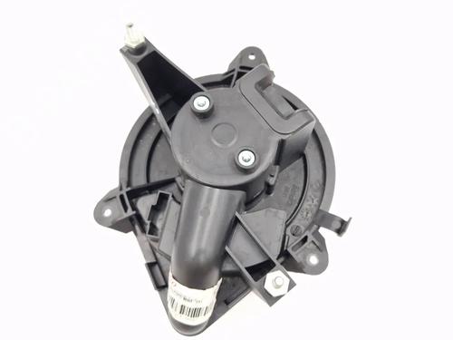 Heater blower motor LANCIA YPSILON (843_) 1.2 (843.AXA1A) | BP30343472M62